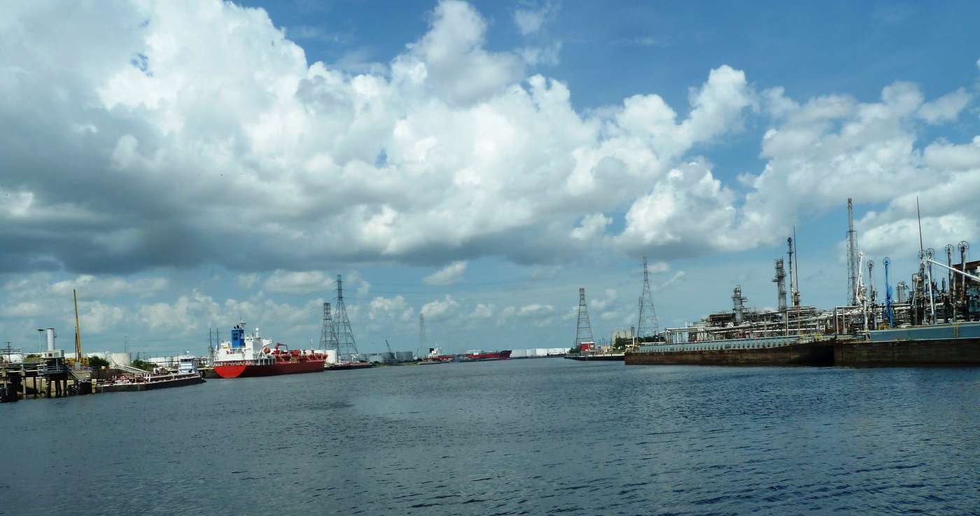 Things to do in Houston: Port of Houston tour (Free) – Queen of Fire